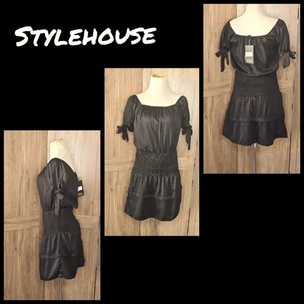Minimalist whimsigoth Black Women's Dress